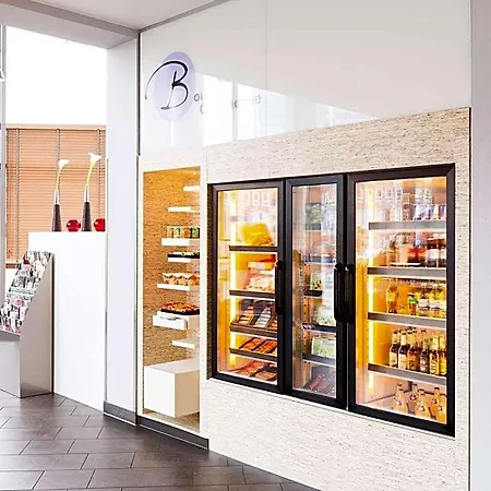 Отель Novotel 3*
