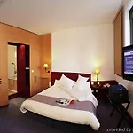 Novotel Hotel 3*