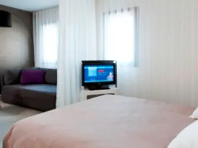 Novotel Hotel 3*